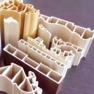 Plíseň série dřevěnýchnástěn